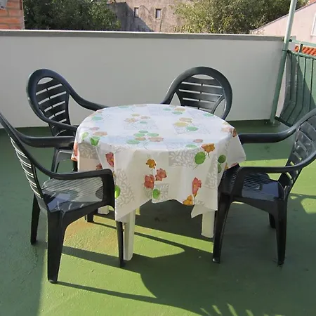 Lukacic Apartament *