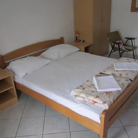 Apartament Lukacic Biograd Na Moru